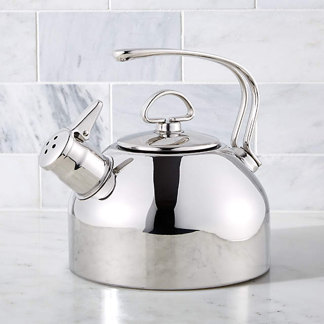 https://cb.scene7.com/is/image/Crate/ChantalClassicSSKettleSHS17/$web_pdp_main_carousel_zoom_low$/220913133949/chantal-classic-stainless-steel-kettle.jpg