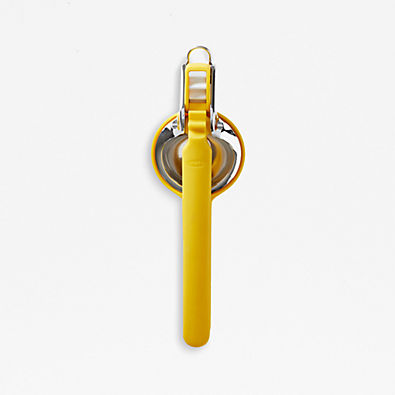 View Chef'n FreshForce ™ Plus Citrus Squeezer details