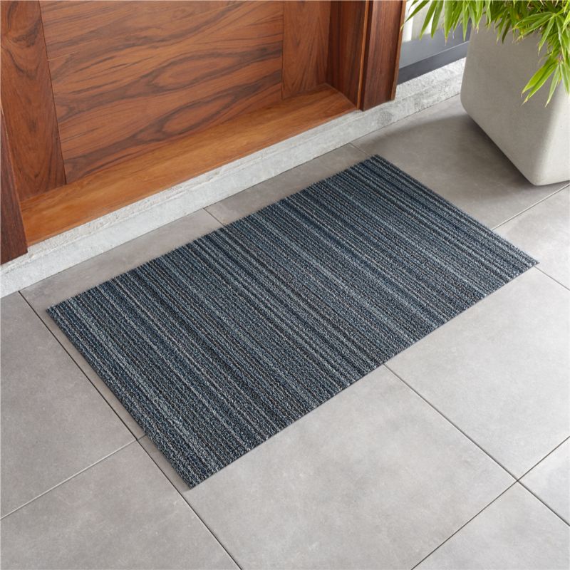 Chilewich ® Blue Stripe Woven Indoor/Outdoor Floormat 20"x36" - image 1 of 3