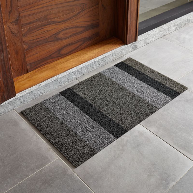 Chilewich ® Silver-Black Striped 20"x36" Doormat