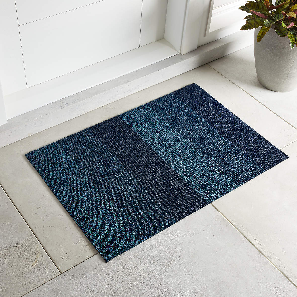 Marbled Stripe Shag Mat - Bay Blue 36 x 60 - Chilewich