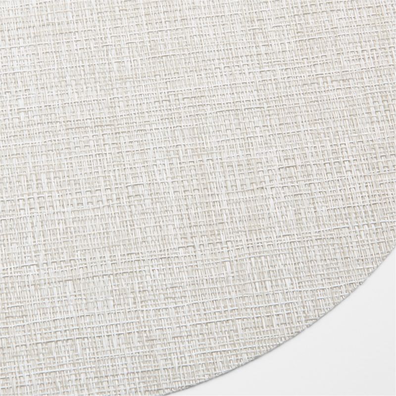Chilewhich Crepe White Round Placemat - image 1 of 3
