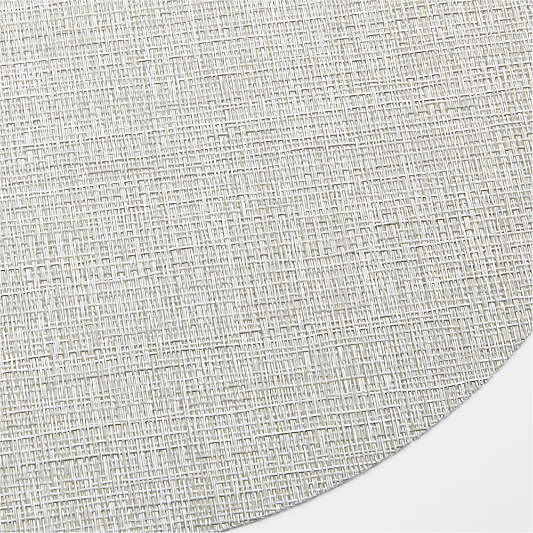 Chilewhich Crepe White Round Placemat