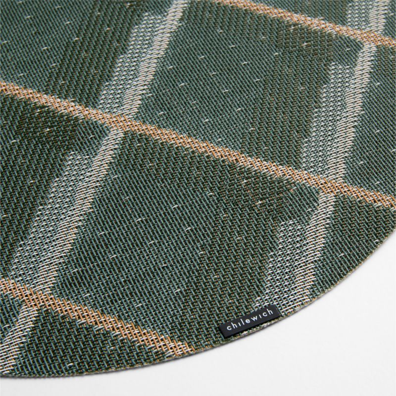 Chilewich Holiday Plaid Green Round Placemat - image 1 of 2