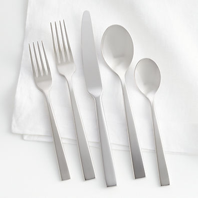 View Clark Mirror 5-Piece Flatware Place Setting details
