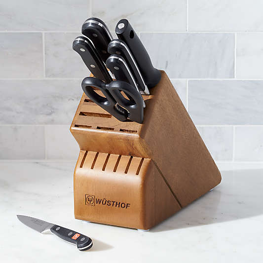 Wüsthof ® Classic Deluxe 8-Piece Knife Set with Walnut Block