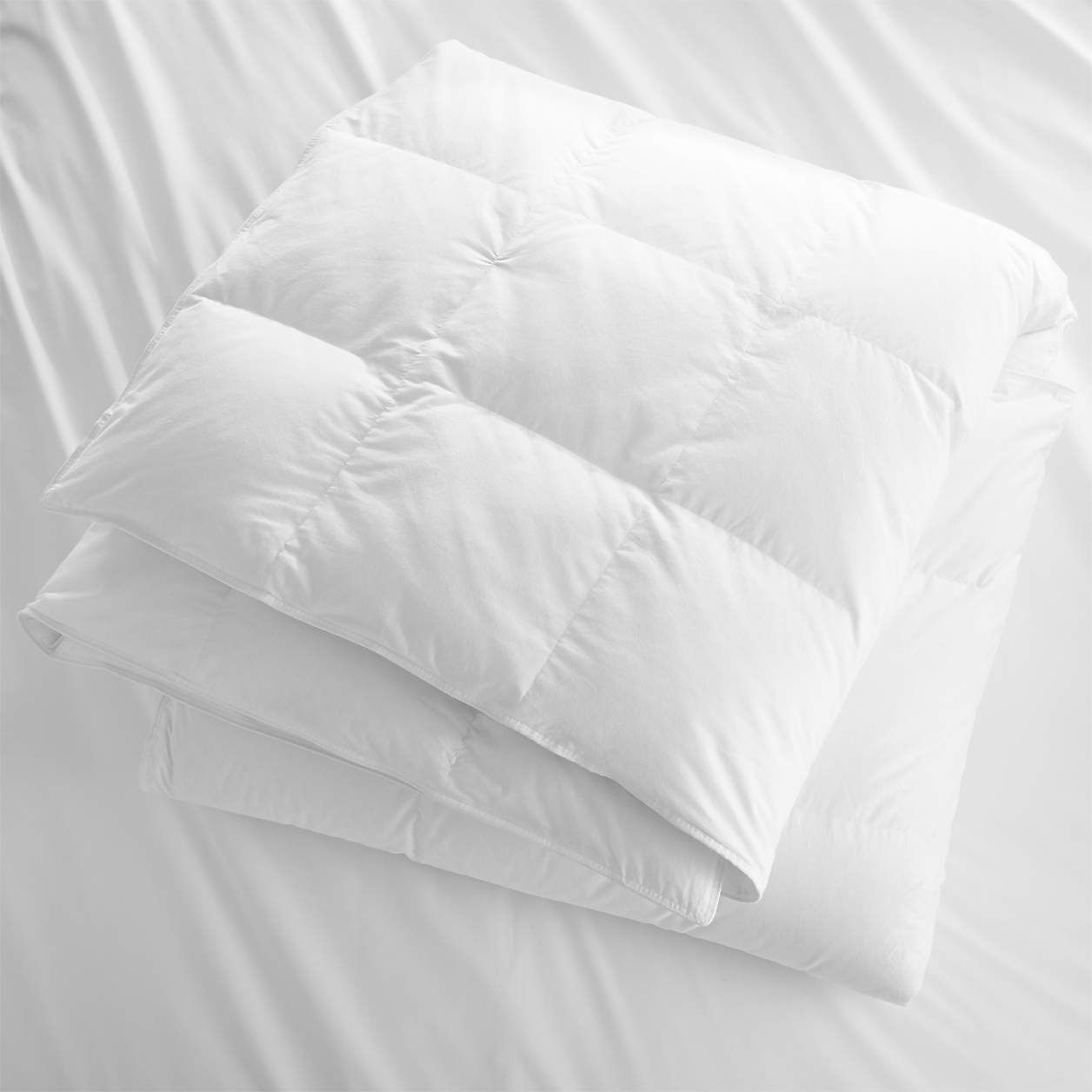 Classic Heavyweight Down King Duvet Insert + Reviews Crate & Barrel