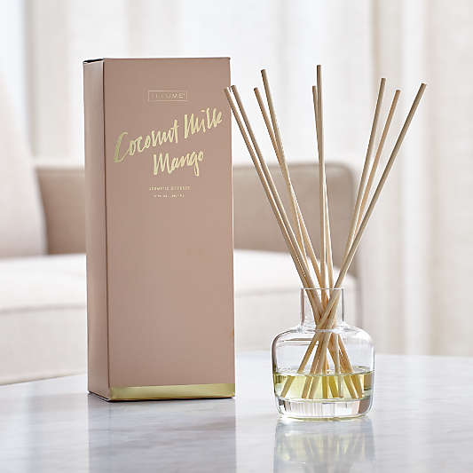 ILLUME® Coconut Milk Mango Reed Diffuser