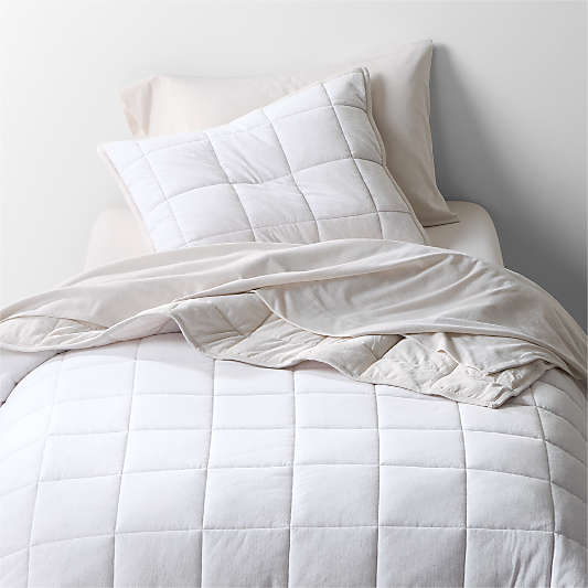 Comfy Tee Organic Cotton Jersey Reversible Light Grey and Beige Twin XL Quilt