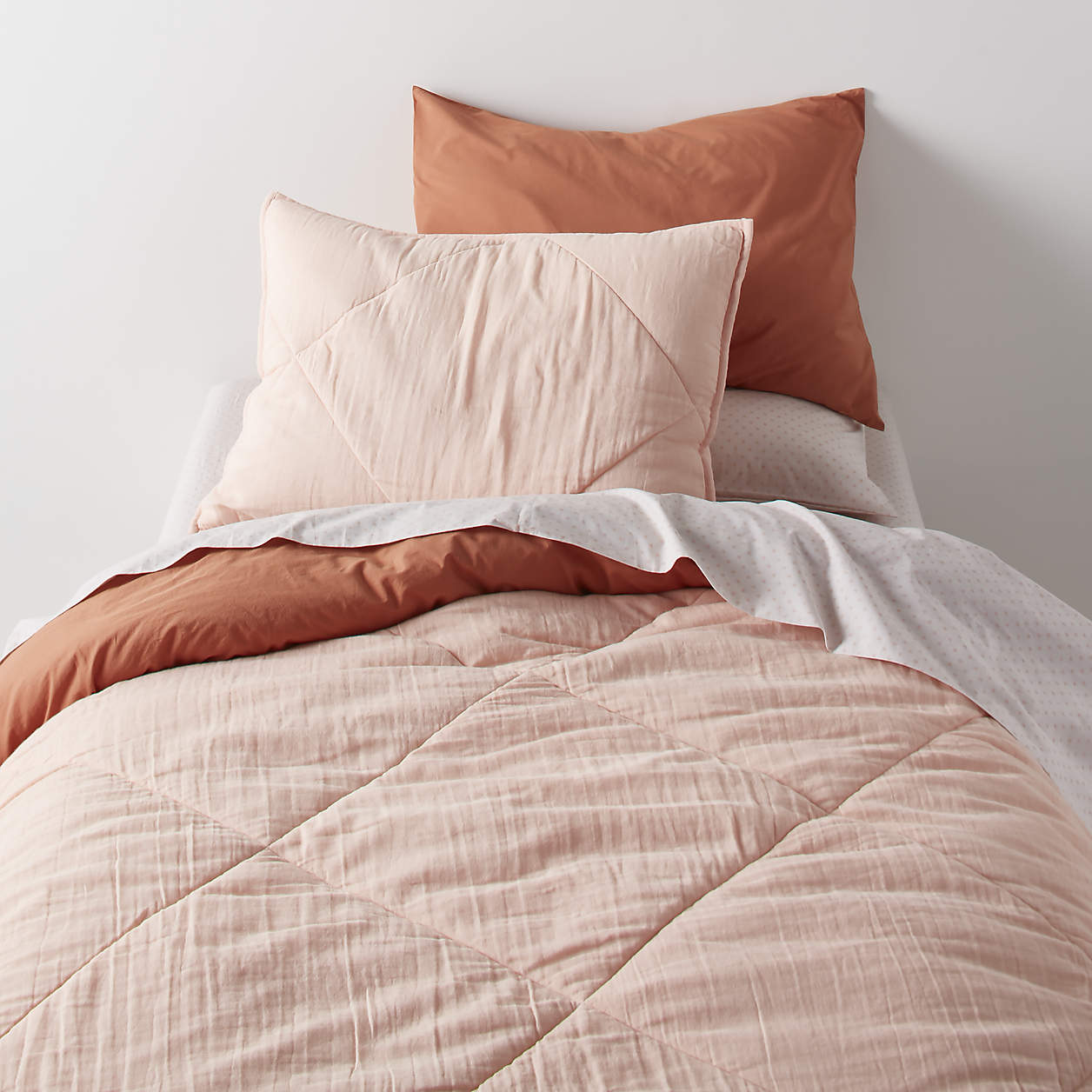 Supersoft Kids Elegant Pink Gauze Cotton Quilt Bedding Set Crate & Kids