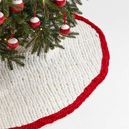 Ivory Chunky Knit Christmas Tree Skirt with Red Border