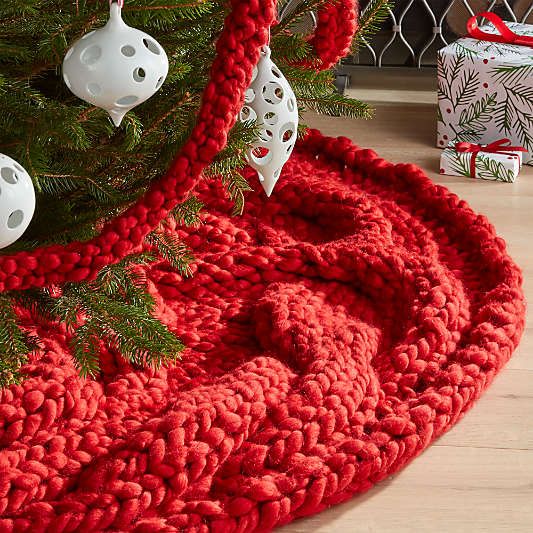 Cozy Knit Red Tree Skirt