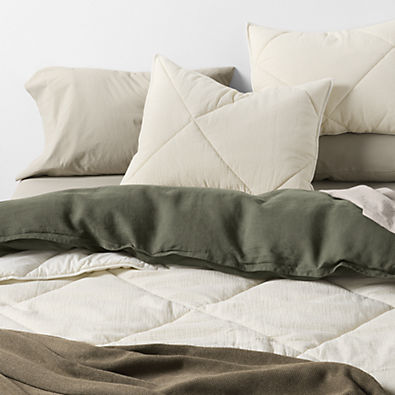 View Aire Cotton Crinkle Matelasse Calm Beige King Comforter details
