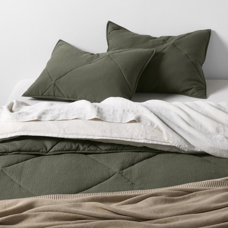 Aire Cotton Crinkle Matelasse Burnt Green King Comforter