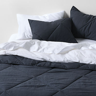 View Cotton Crinkle Matelasse Midnight Navy Blue King Comforter details
