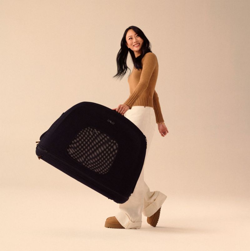 Crispin Impact-Tested Pet Travel Crate, Medium in Onyx - image 7 of 10