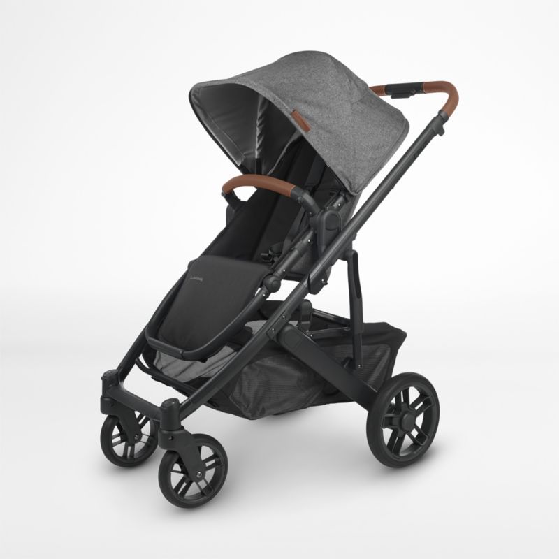 Uppababy cruz bed store bath and beyond