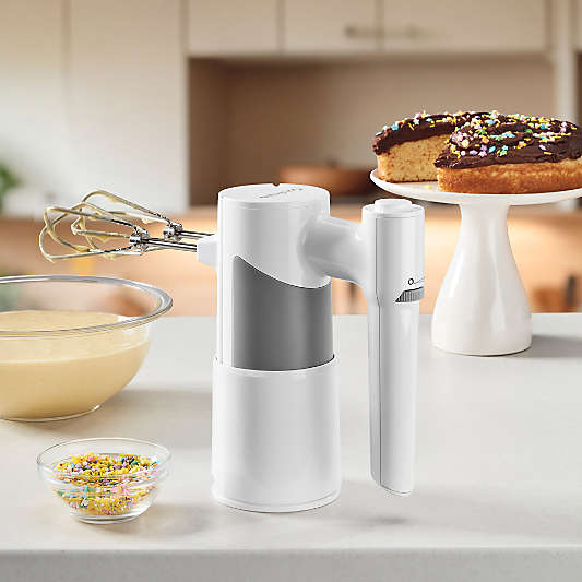 Cuisinart 5-Speed Hand Mixer with Storage Case