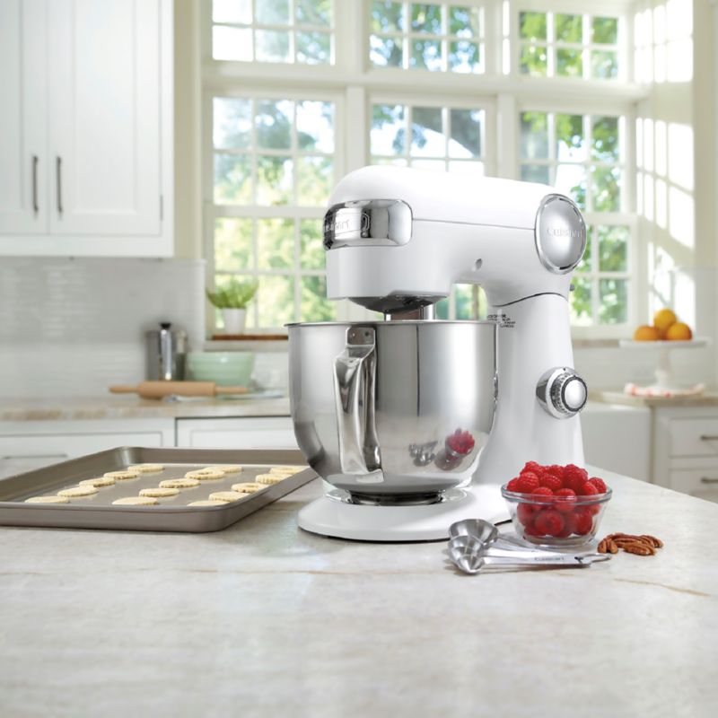 Cuisinart ® Precision Master ™ Linen White 5.5-Qt. Tilt-Head Stand Mixer - image 1 of 6