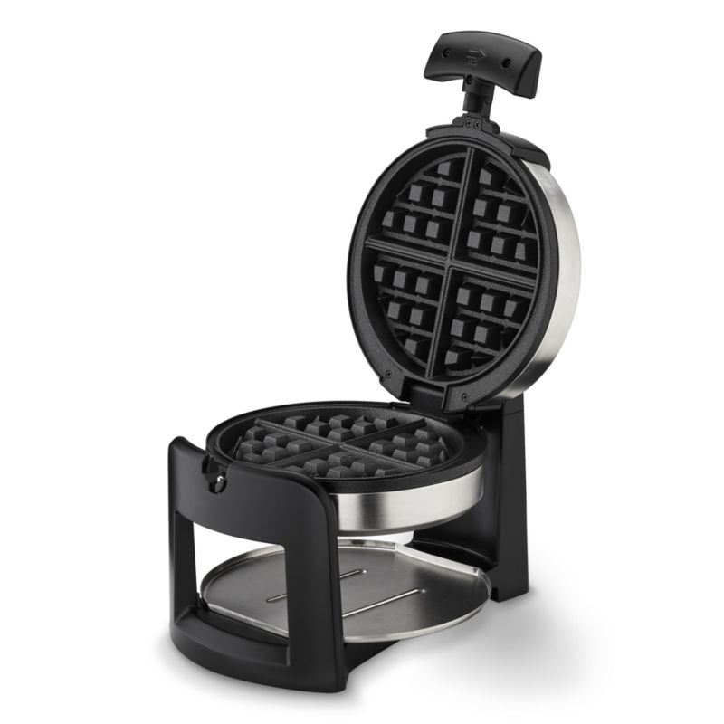 Cuisinart ® Flip Belgian Waffle Maker