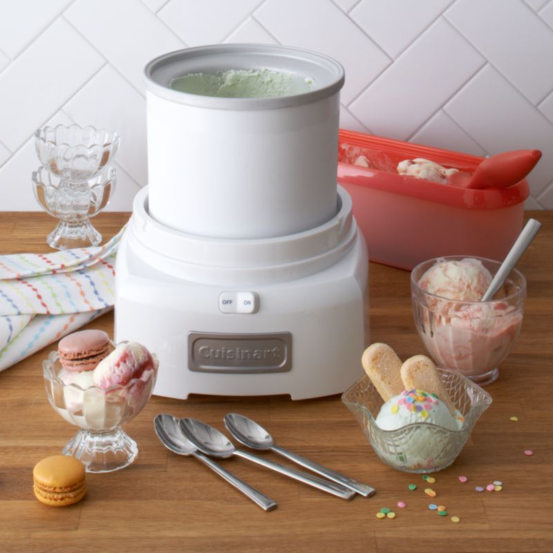 Cuisinart ® Frozen Yogurt, Sorbet and Ice Cream Maker White