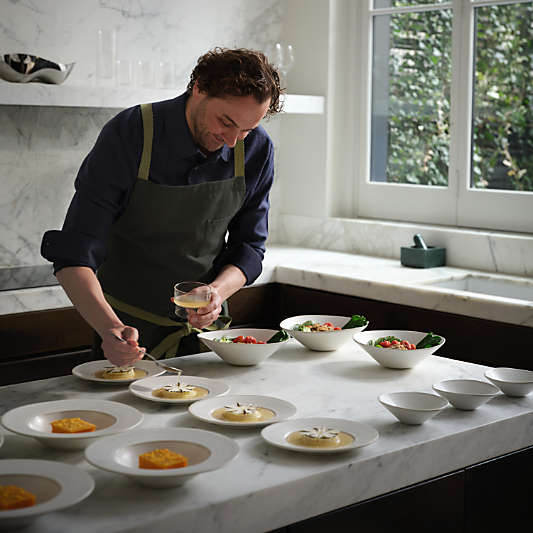 Elements Green Organic Cotton Apron by Daniel Humm