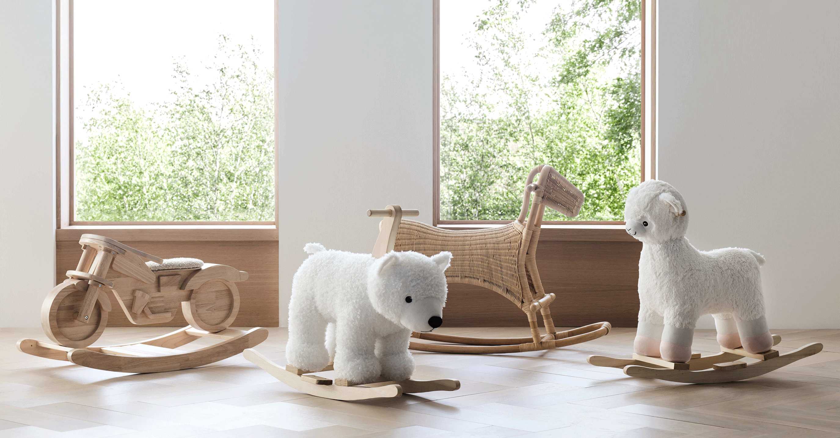 Busy Baby Activity Chair + Reviews Crate & Kids Canada