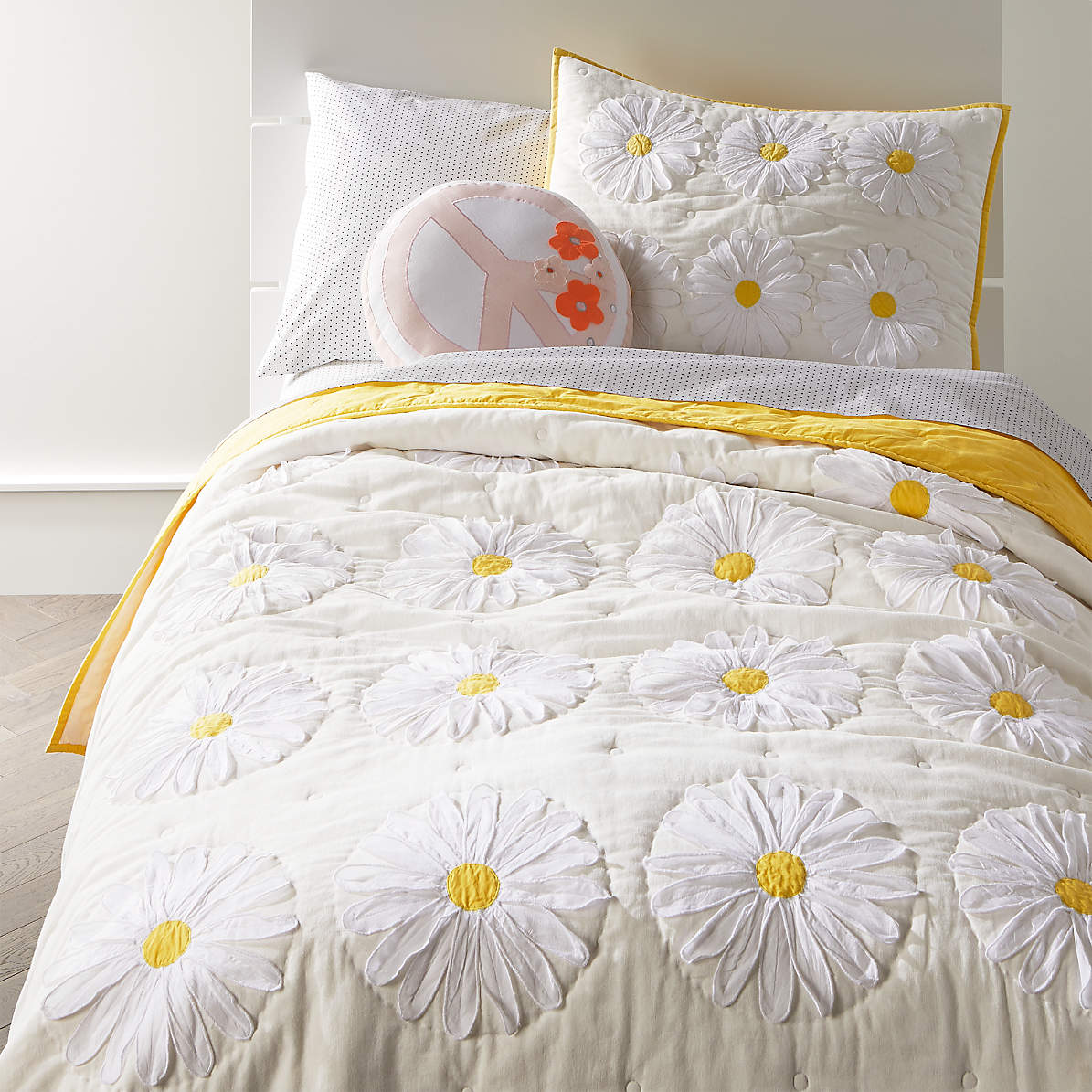 daisy crib bedding