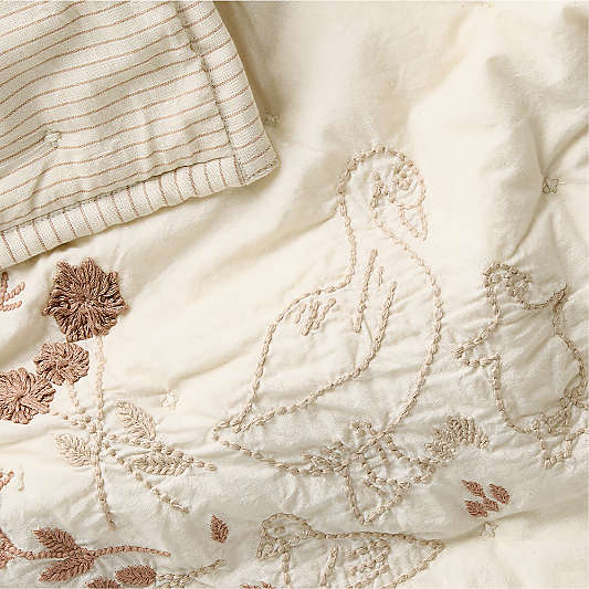 Darling Ducklings Embroidered Organic Cotton Baby Crib Quilt