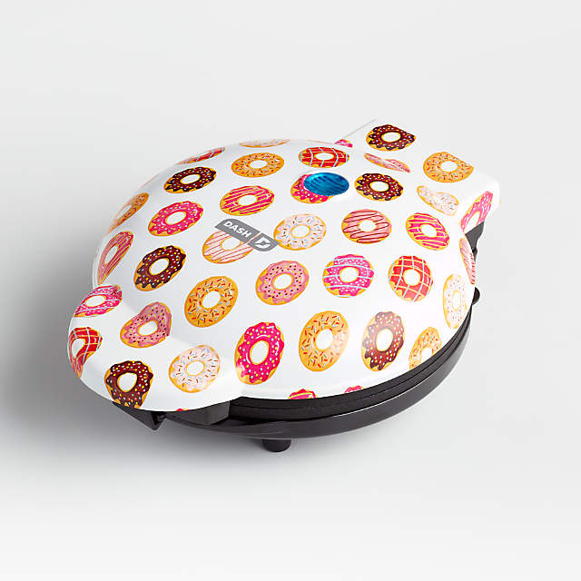 New Dash Mini Donut Maker from $13.99 + Free Shipping for Select Kohl's  Cardholders