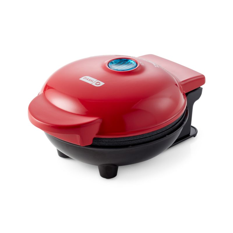 Dash® Heart Mini Waffle Maker in Red, 1 ct - Kroger