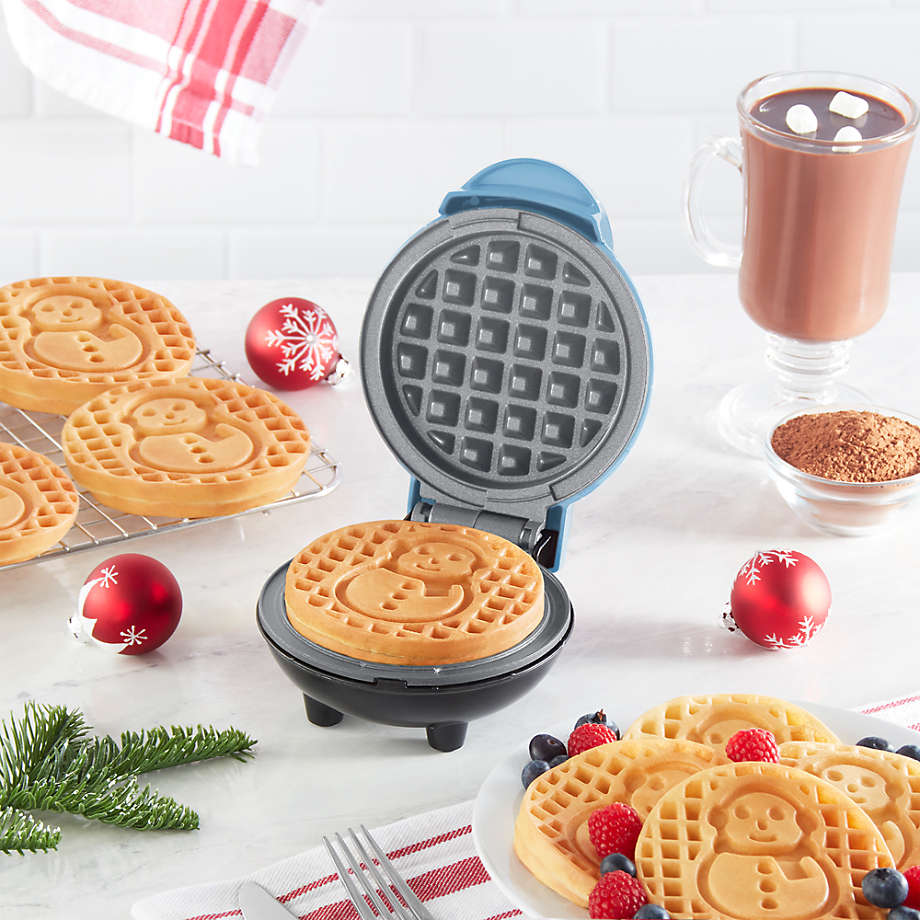 New Holiday Christmas Tree Mini Waffle Maker Non-Stick 4 Cooking