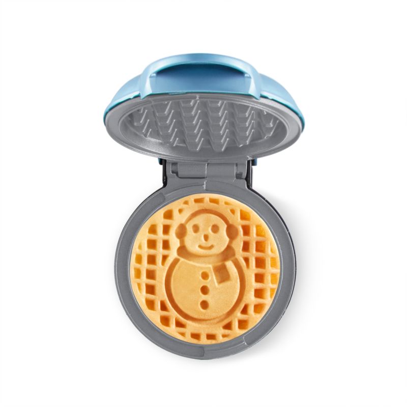 Dash Snowman Mini Waffle Maker with Ceramic Non-Stick Plates + Reviews