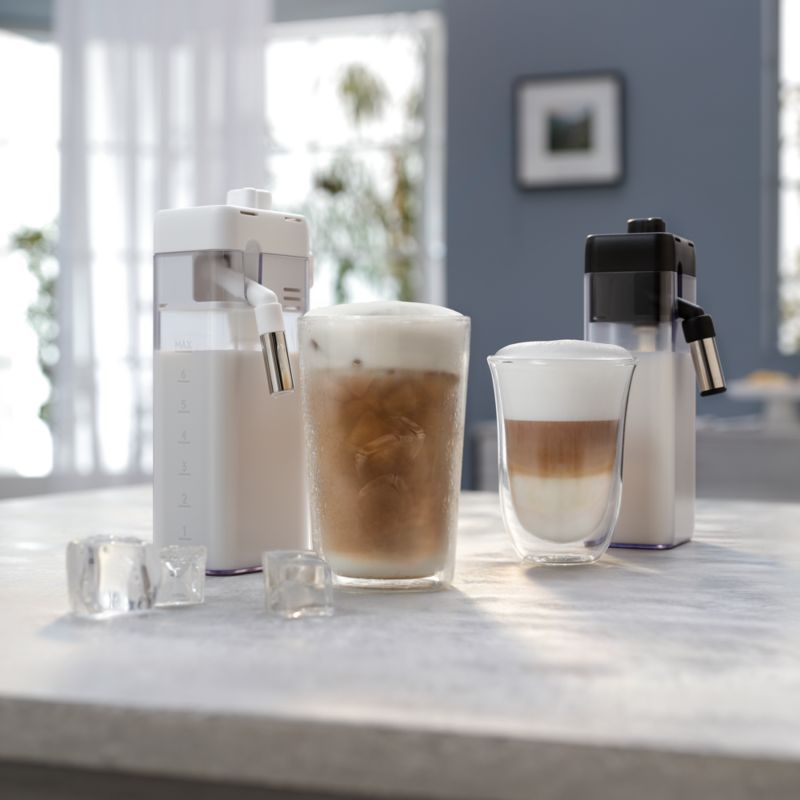 De'Longhi ® PrimaDonna Aromatic Fully Automatic Espresso Machine - image 2 of 10