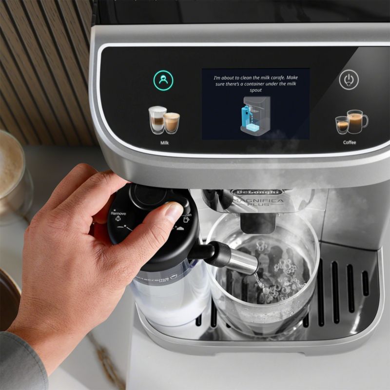 De'Longhi ® Magnifica Plus with LatteCrema ™ Automatic Coffee and Espresso Machine - image 9 of 10