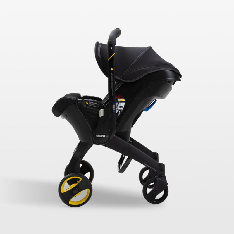 Doona car store seat pram black