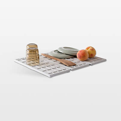 Dorai Home Ridge Dish Pad in Glacier