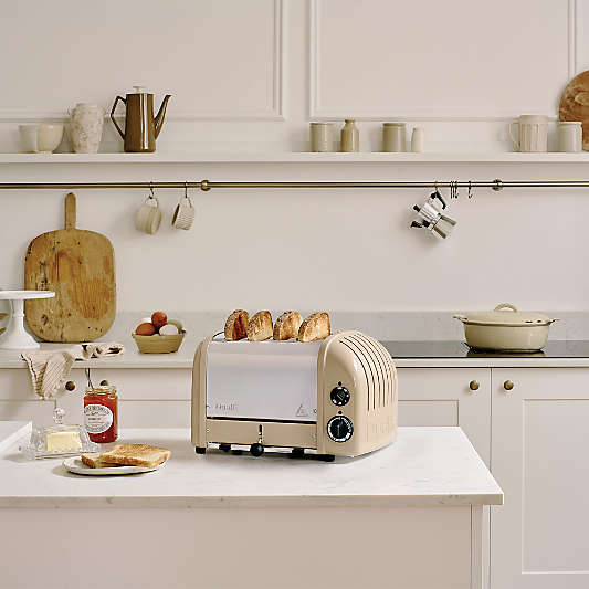 Dualit Classic 4-Slice Toaster in Sand