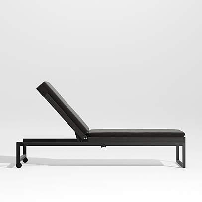 Black aluminum 2025 chaise lounge