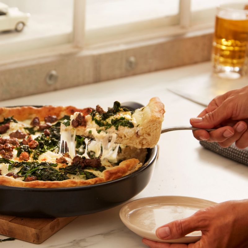 Emile Henry - Charcoal - Deep Dish Pizza Pan - 12