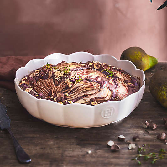 Emile Henry Clay Madeleine Round Baking Dish