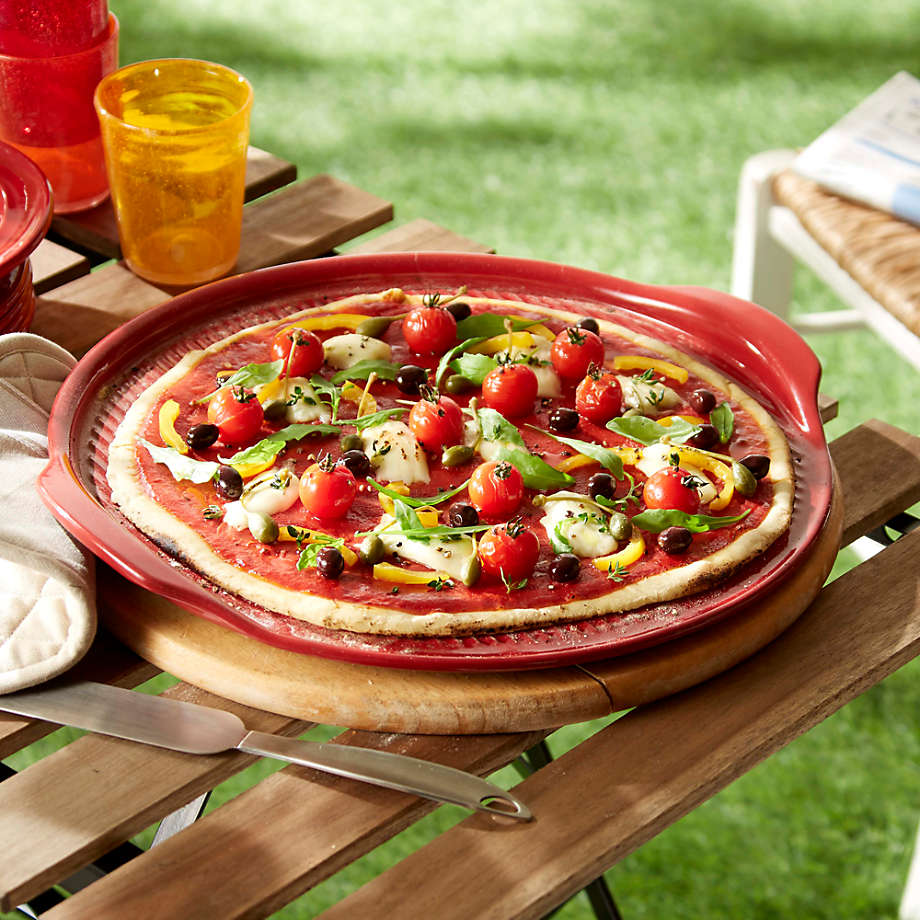 Emile Henry Ribbed Pizza Stone + Reviews, Crate & Barrel