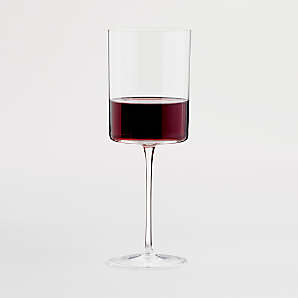 https://cb.scene7.com/is/image/Crate/EdgeRedWine15ozSSS21/$web_plp_card_mobile$/210608142431/edge-red-wine-glass.jpg