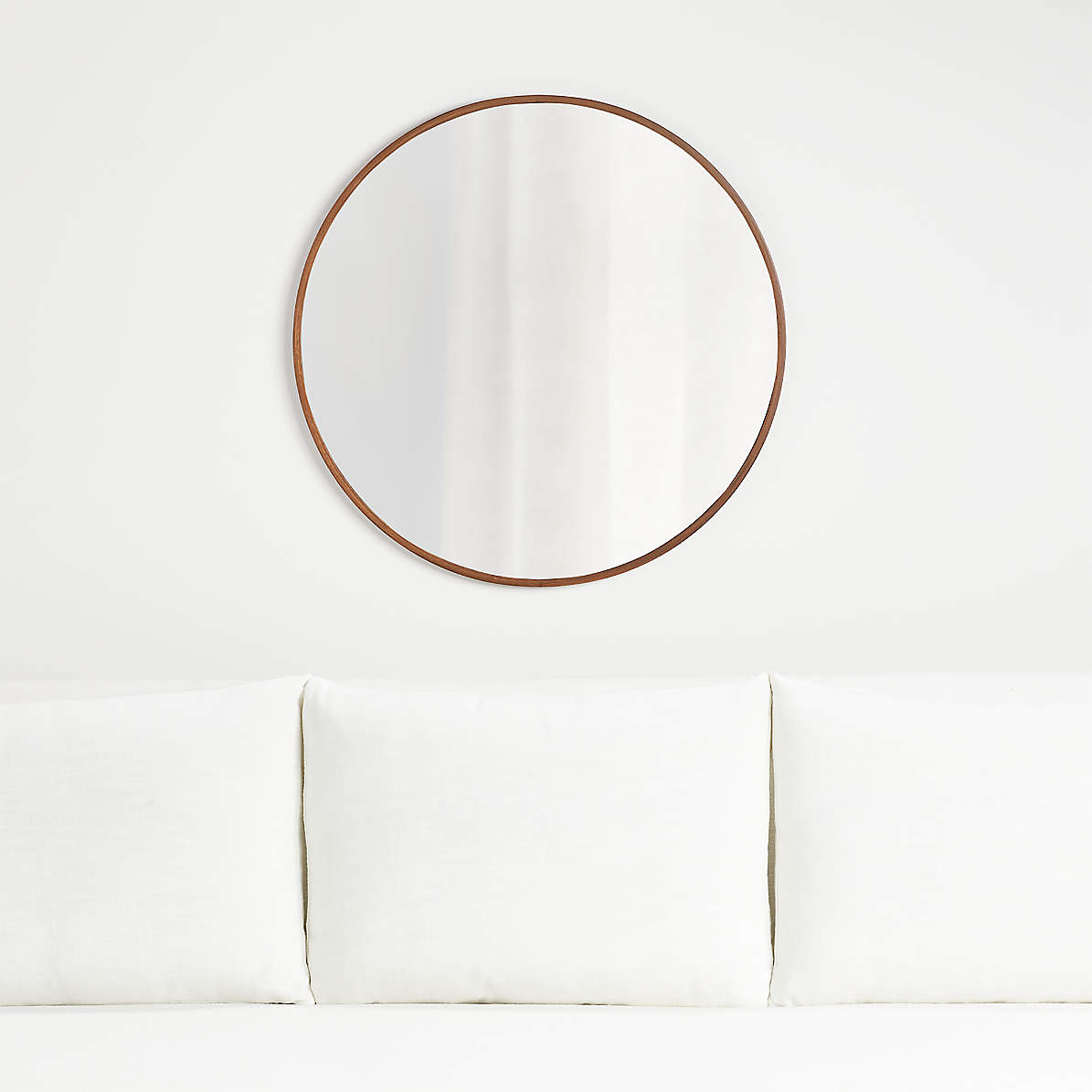 Engineered Wood Round Wall Mirror In Silver Colour