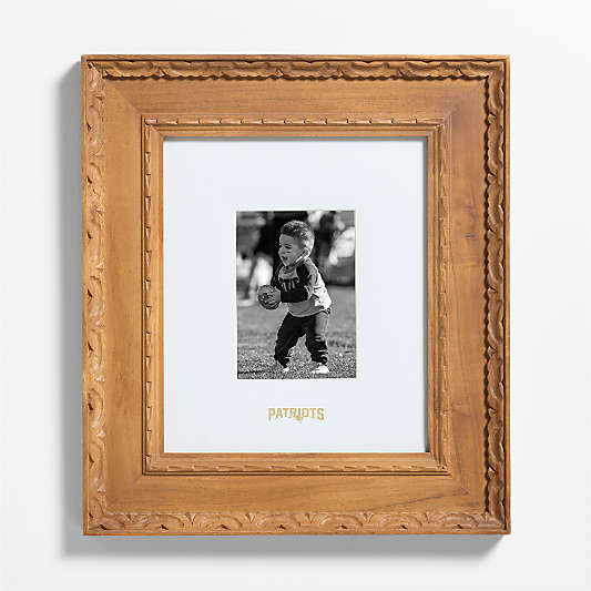 NFL New England Patriots Edinburgh Oak Wood 5x7 Wall Picture Frame