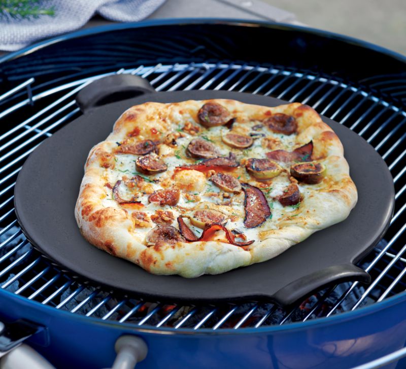 Glazed Emile Henry Pizza Stone Reviews Crate Barrel