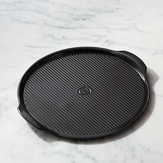 Emile Henry Black Ribbed Pizza Stone