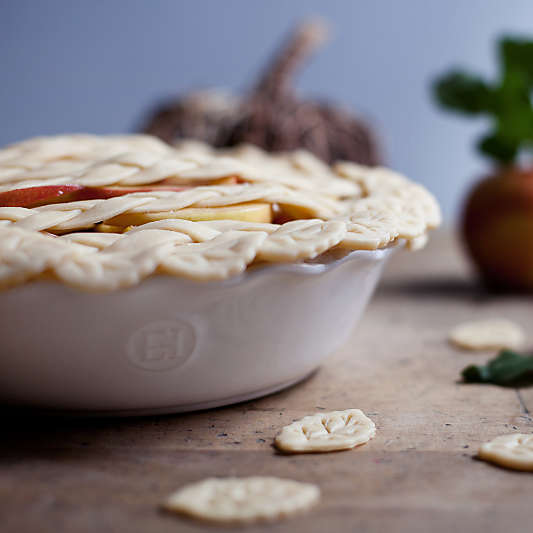 Emile Henry Modern Classic Sugar White Pie Dish