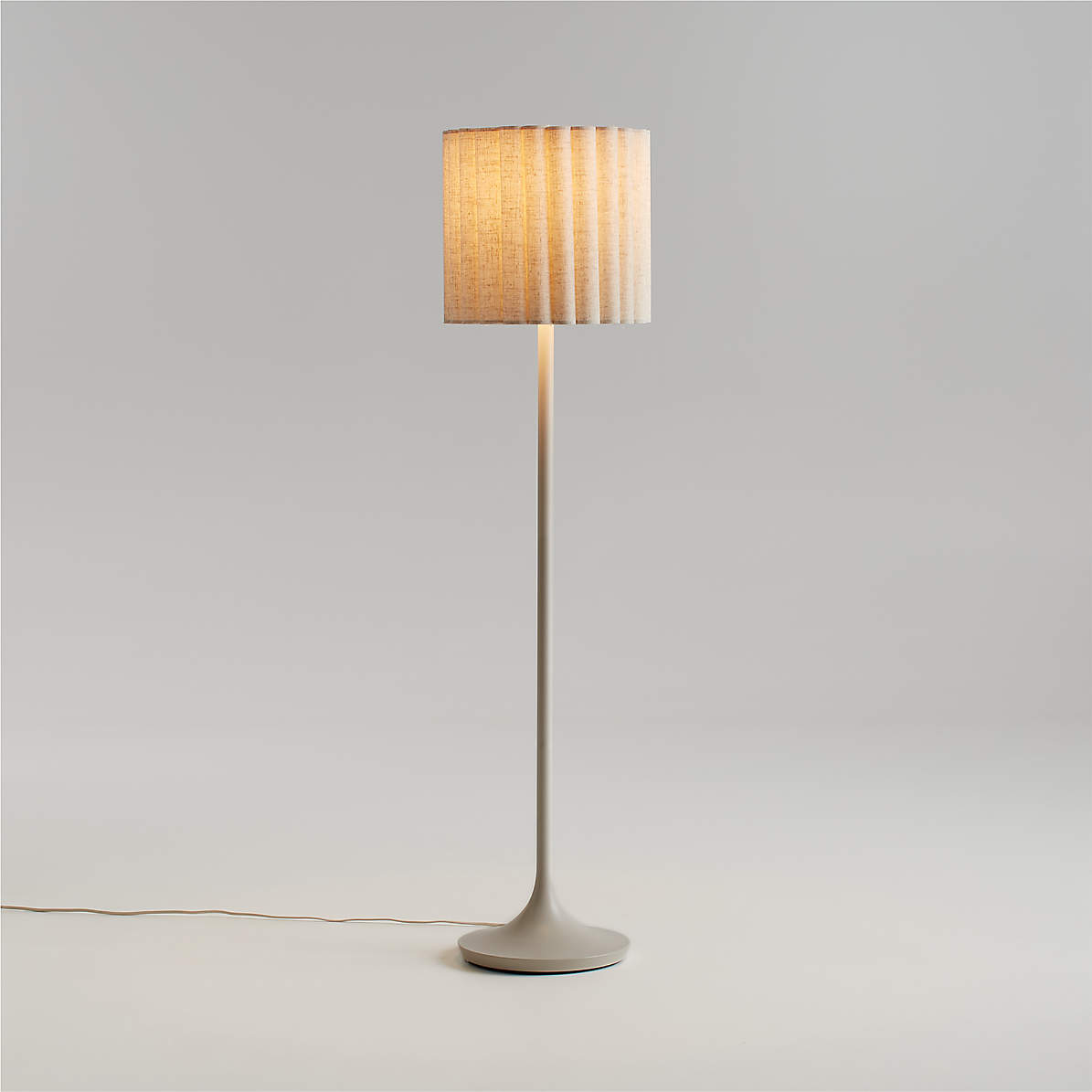 Kids best sale floor lamp