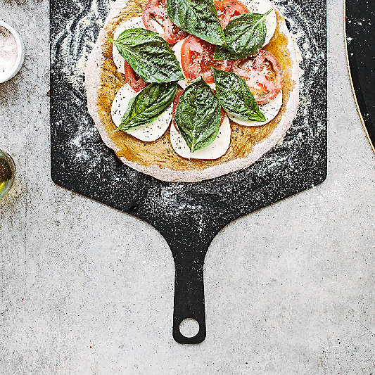 Epicurean ® Black Pizza Peel 21"x14"